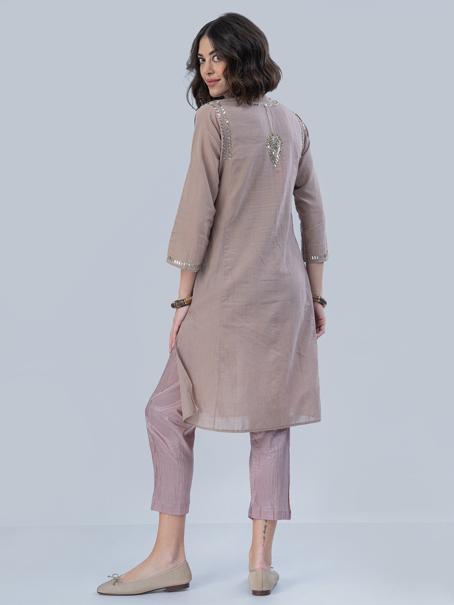 Khatoun Handwoven Muslin Cotton Long Kurta
