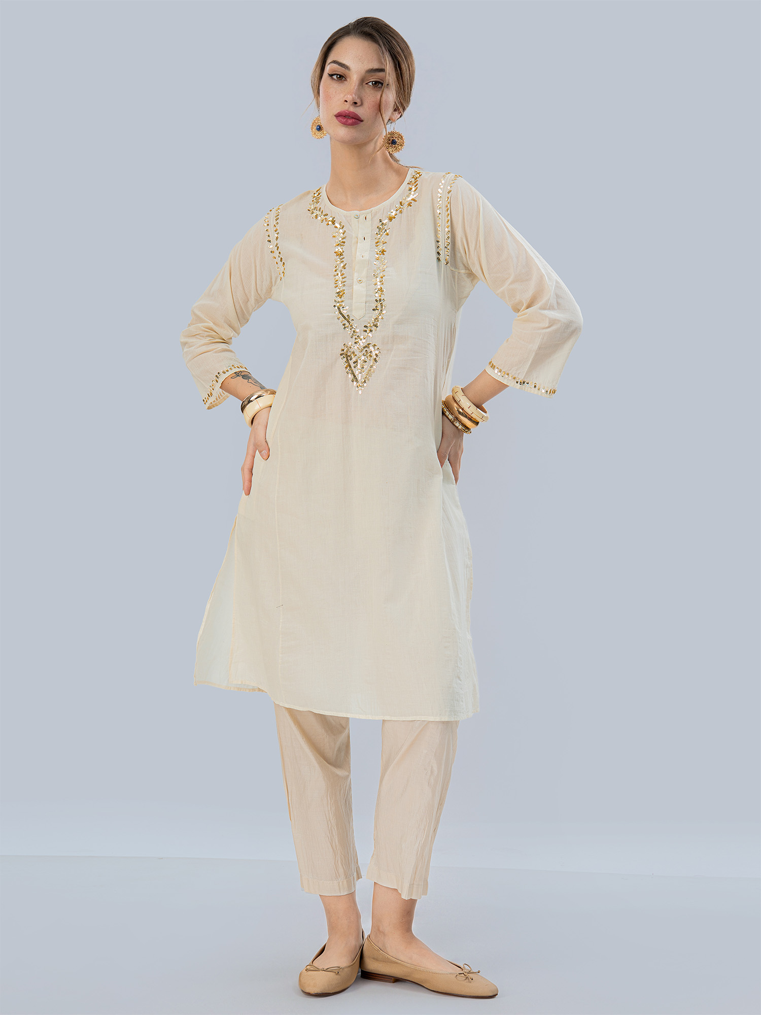 Khatoun Handwoven Muslin Cotton Long Kurta